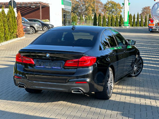 BMW 5 Series foto 4