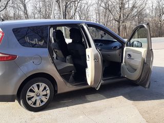 Renault Grand Scenic foto 5