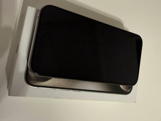 Iphone 15 Pro 128 GB Natural Titanium foto 2