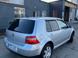 Volkswagen Golf foto 5