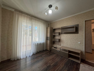 Apartament cu 1 cameră, 40 m², Botanica, Chișinău foto 3