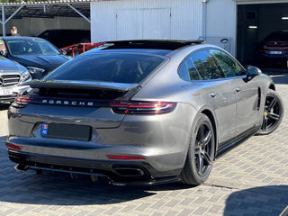 Porsche Panamera foto 3