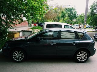 Mazda 3 foto 2