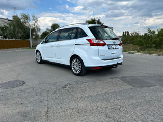 Ford Grand C-MAX foto 4