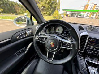 Porsche Cayenne foto 10