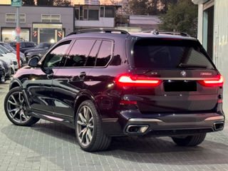 BMW X7 foto 3