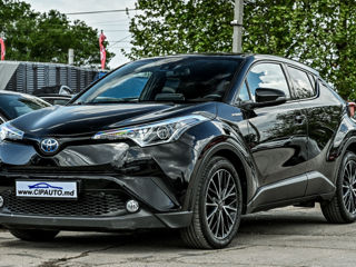 Toyota C-HR foto 1