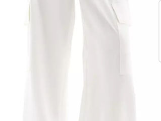 Pantaloni Noi Stradivarius Eur38