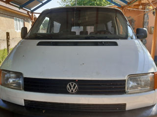 Volkswagen Transporter foto 1