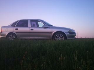 Opel Vectra foto 2