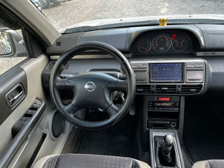 Nissan X-Trail foto 6