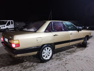 Audi 100 foto 7