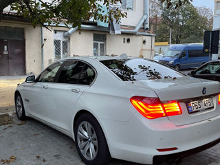 BMW 7 Series foto 2