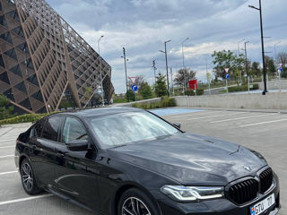 BMW 5 Series foto 4