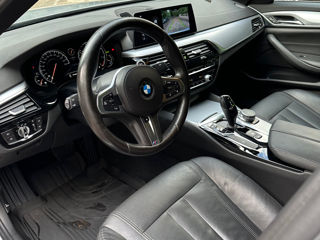 BMW 5 Series foto 7