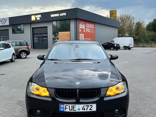 BMW 3 Series foto 6