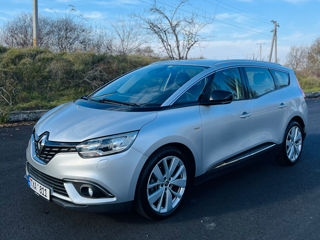 Renault Grand Scenic foto 2