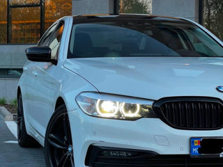 BMW 5 Series foto 6