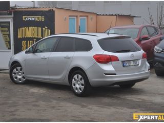 Opel Astra foto 3