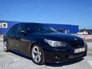 BMW 5 Series foto 1