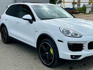 Porsche Cayenne foto 2