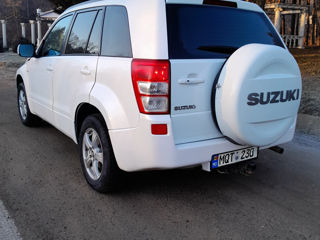 Suzuki Grand Vitara foto 5