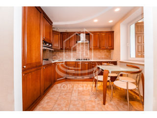 Apartament cu 4 camere, 170 m², Botanica, Chișinău