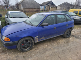 Opel Astra foto 2