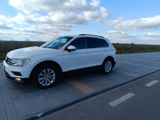 Volkswagen Tiguan foto 3