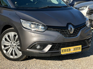 Renault Grand Scenic foto 2