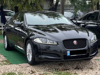 Jaguar XF foto 4