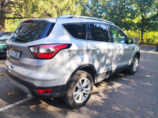 Ford Kuga foto 4