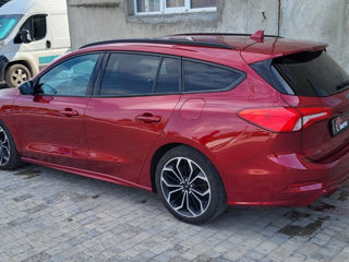 Ford Focus ST foto 4