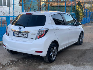 Toyota Yaris foto 3