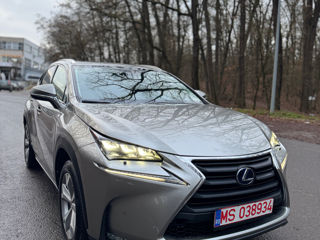 Lexus NX Series foto 2