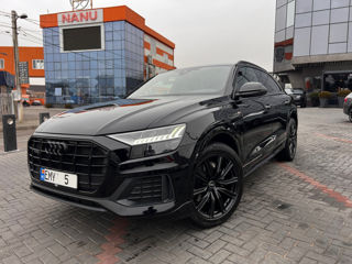 Audi Q8 foto 2