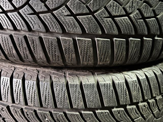 R16 215/60 GoodYear UltraGrip Performance foto 2