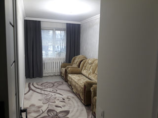 Apartament cu 3 camere, 6060 m², Botanica, Chișinău foto 4