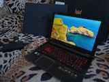 Acer Predator Helios 300 foto 1