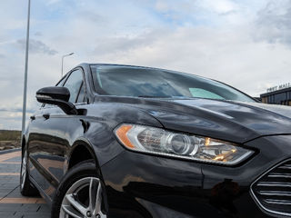 Ford Fusion фото 1