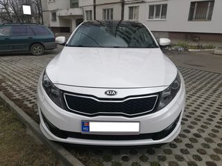 KIA Optima foto 2