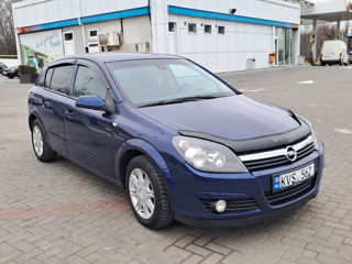 Opel Astra foto 2