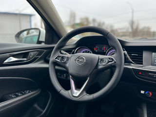 Opel Insignia foto 6