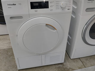 Miele  T1