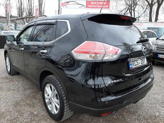 Nissan X-Trail foto 3