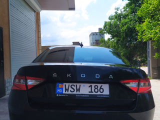 Skoda Superb foto 2