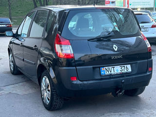 Renault Scenic foto 2