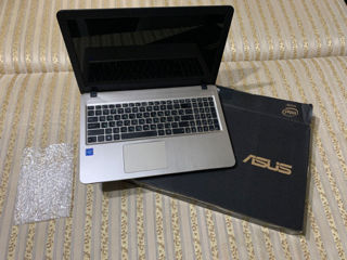 Asus Vivobook 15 ( intel Quad Core N4200, 4gb ddr4, SSD 128gb) В коробке с документами !