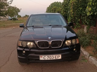 BMW X5 foto 2