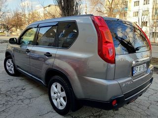 Nissan X-Trail foto 4